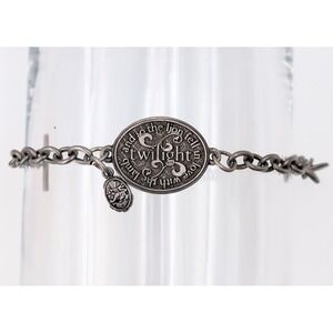 Twilight Saga New Moon Bracelet Silver Tone Cullen Crest‎ Charm Vampire Eternal